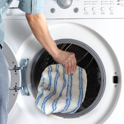 O-Cedar Hardwood Floor 'N More Microfiber Mop Head Replacement 5 O-Cedar Hardwood Floor 'N More Microfiber Mop Head Replacement - Image 3