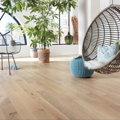 Bona Wood Polish + Protect High Gloss Floor Polish - 32oz 8 Bona Wood Polish + Protect High Gloss Floor Polish - 32oz - Image 6