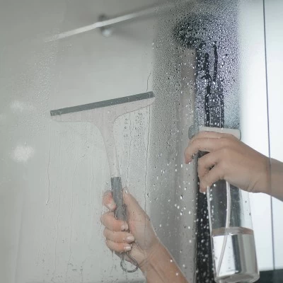 OU Multipurpose Silicone Squeegee For Windows, Shower & Glass – Lightweight Multipurpose Cleaner With Nonslip Handle & Hanging Loop 8 OU Multipurpose Silicone Squeegee For Windows, Shower & Glass – Lightweight Multipurpose Cleaner With Nonslip Handle & Hanging Loop - Image 6